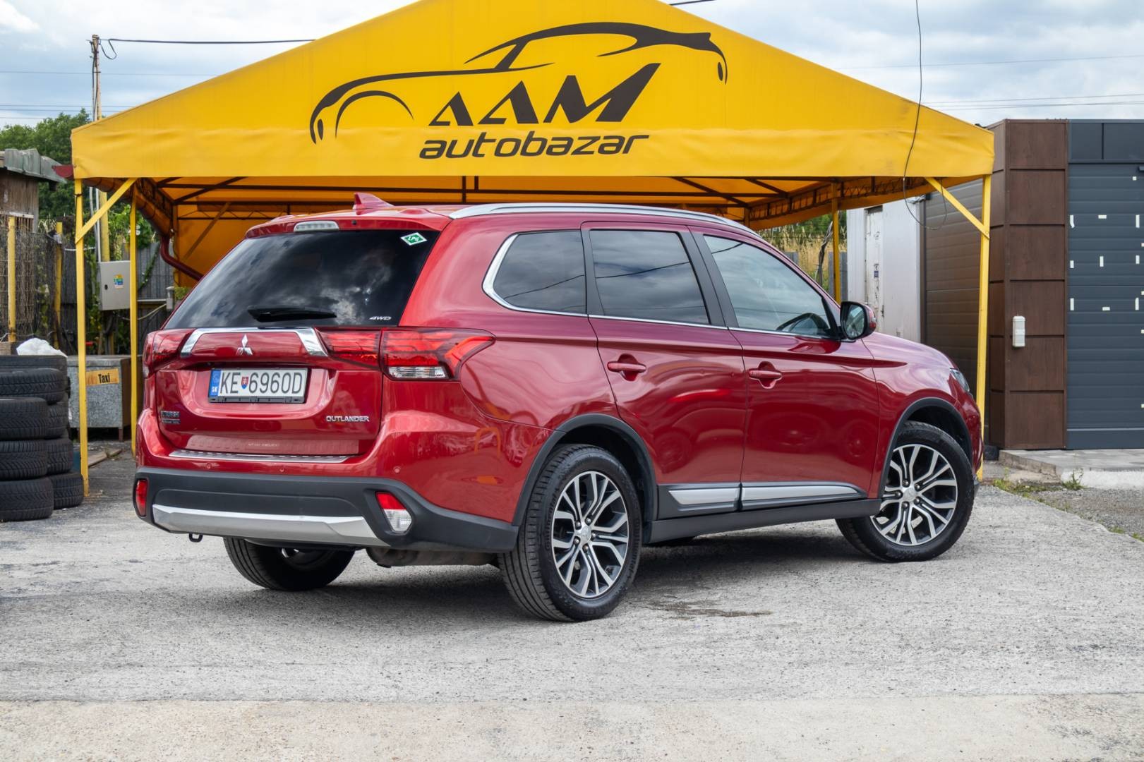 Mitsubishi Outlander 2.0 MIVEC LPG ,A/T, 4x4,7.Miest – Obrázok 8