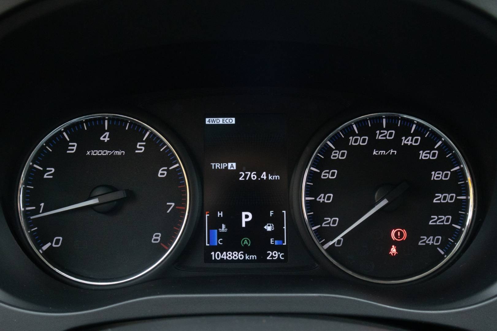 Mitsubishi Outlander 2.0 MIVEC LPG ,A/T, 4x4,7.Miest – Obrázok 14