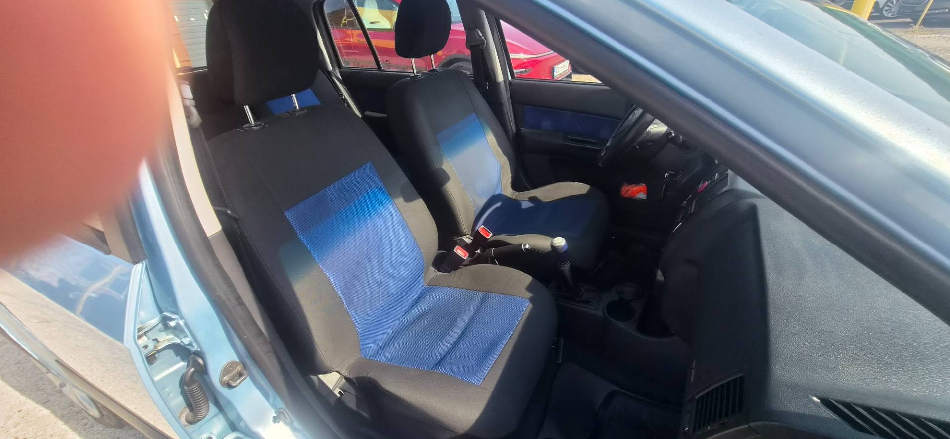 Hyundai Getz 1.1i Active – Obrázok 7