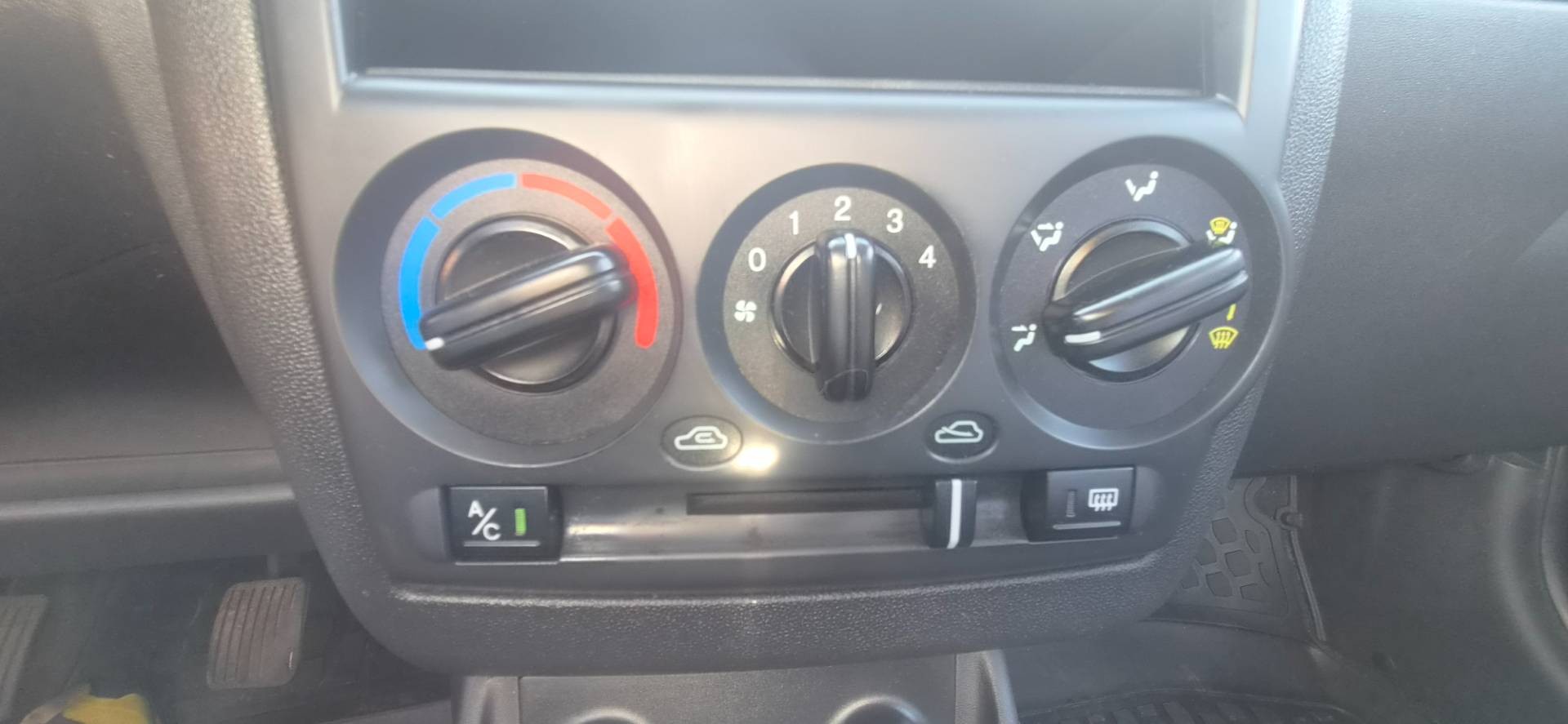 Hyundai Getz 1.1i Active – Obrázok 14