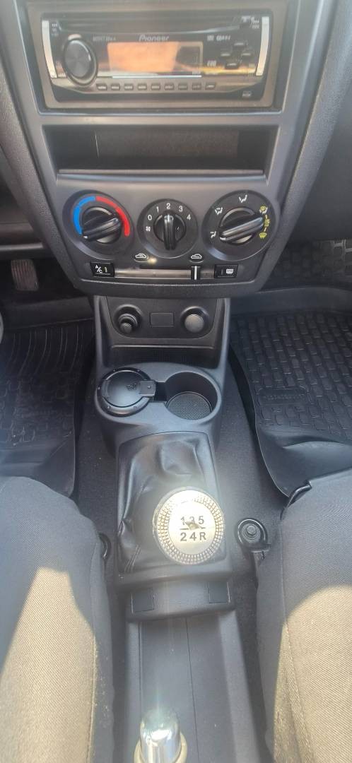 Hyundai Getz 1.1i Active – Obrázok 15