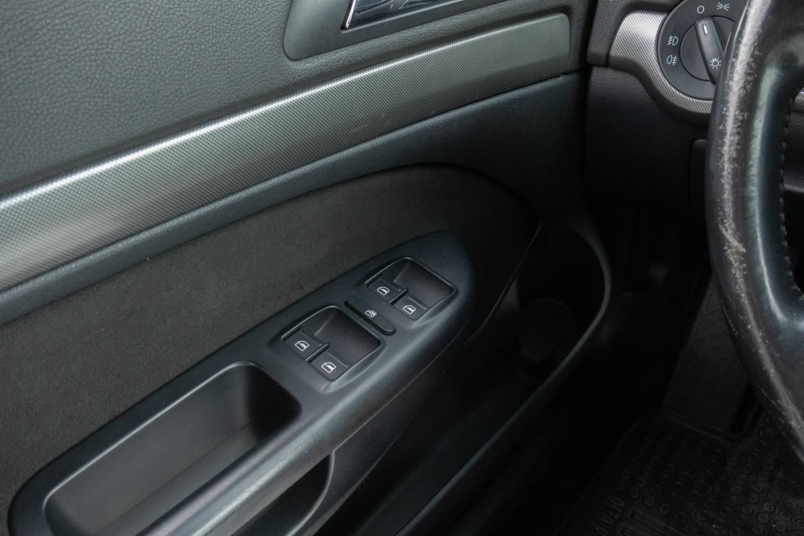 Škoda Octavia Combi 1.9 TDI Elegance – Obrázok 12