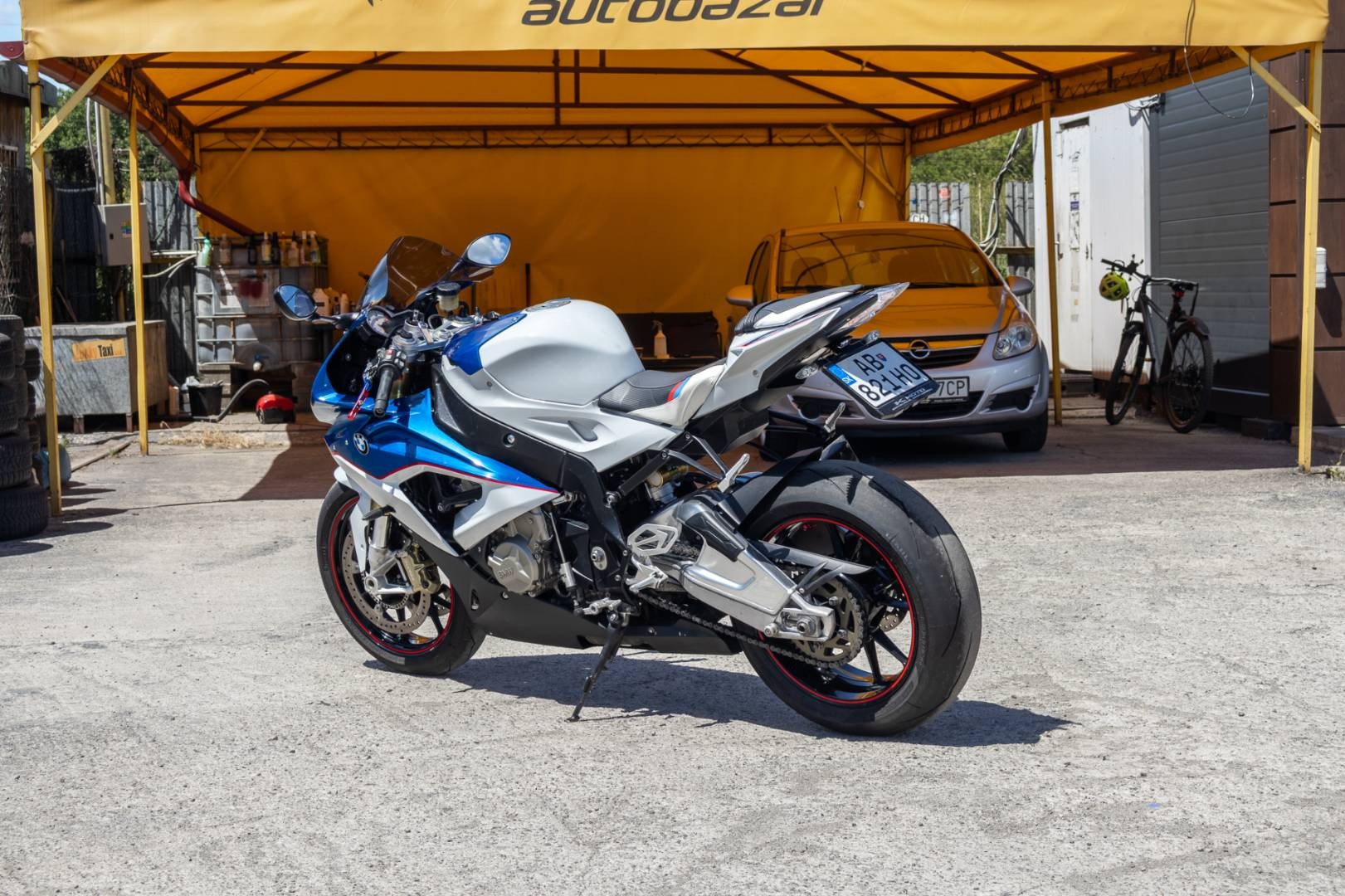 BMW S 1000 RR MAX VÝBAVA / PO SERVISE / TRIKOLORA – Obrázok 3