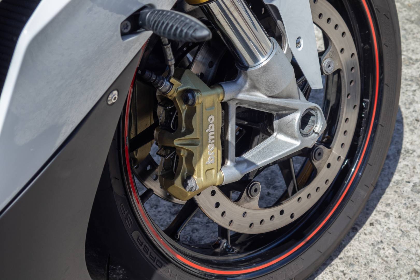 BMW S 1000 RR MAX VÝBAVA / PO SERVISE / TRIKOLORA – Obrázok 16