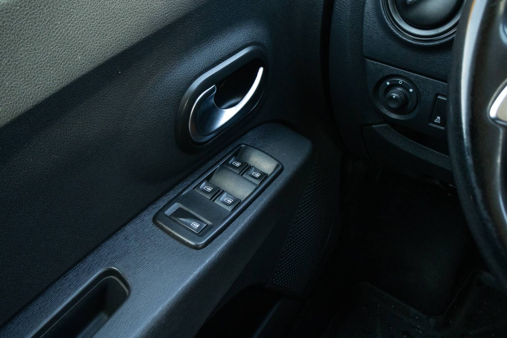 Dacia Lodgy 1.5 dCi Stepway 7m – Obrázok 20