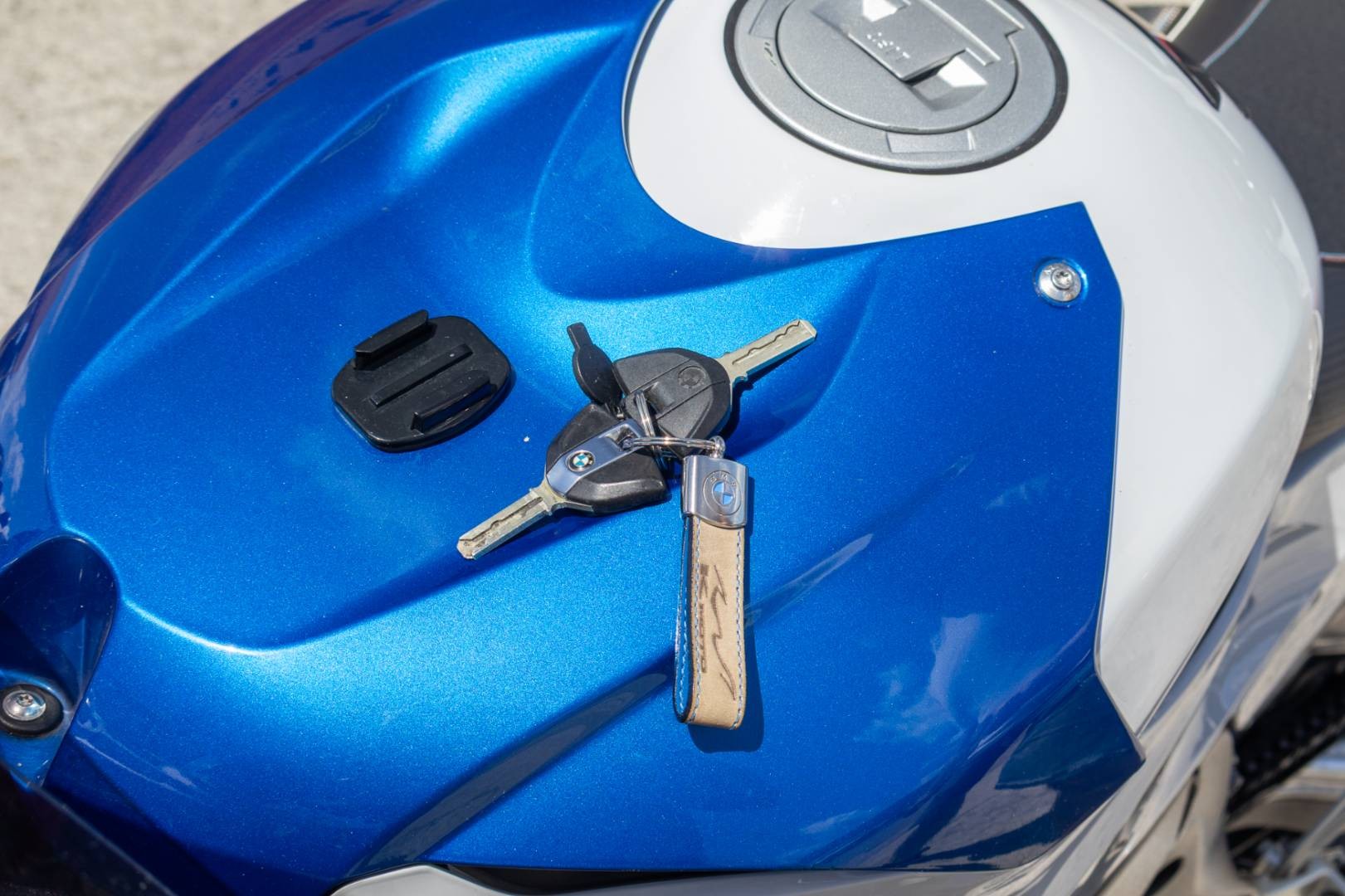 BMW S 1000 RR MAX VÝBAVA / PO SERVISE / TRIKOLORA – Obrázok 23