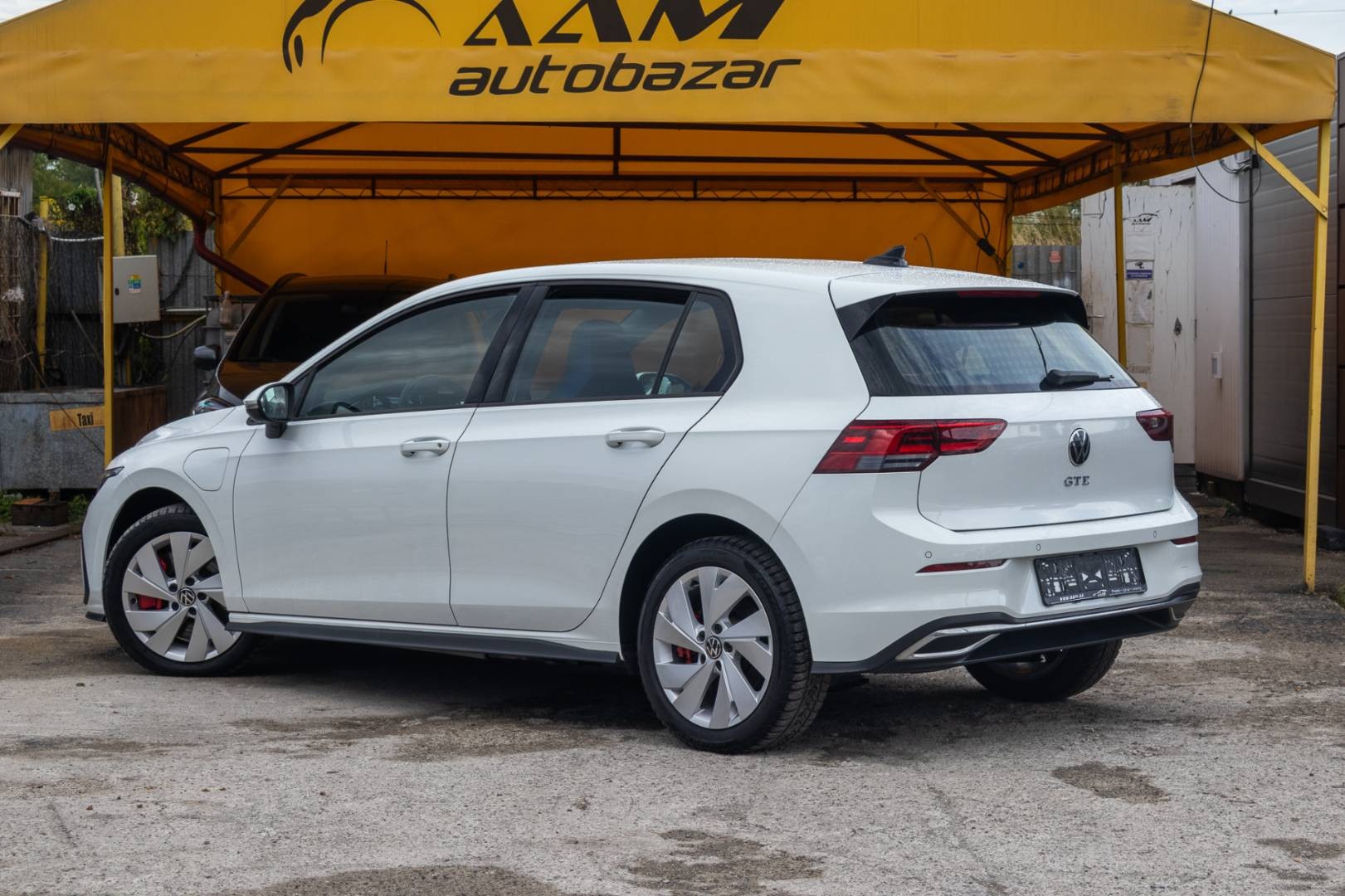 Volkswagen Golf GTE 1.4 eHybrid DSG – Obrázok 7